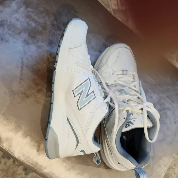 New balance like new sneakers 608 size 8.5 womens - Picture 5 of 8